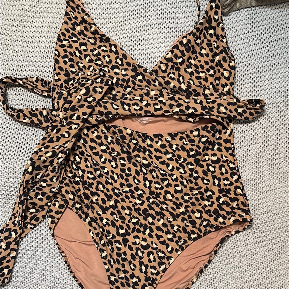 Aerie Brown and Tan Leopard Print One Piece Swimsuit